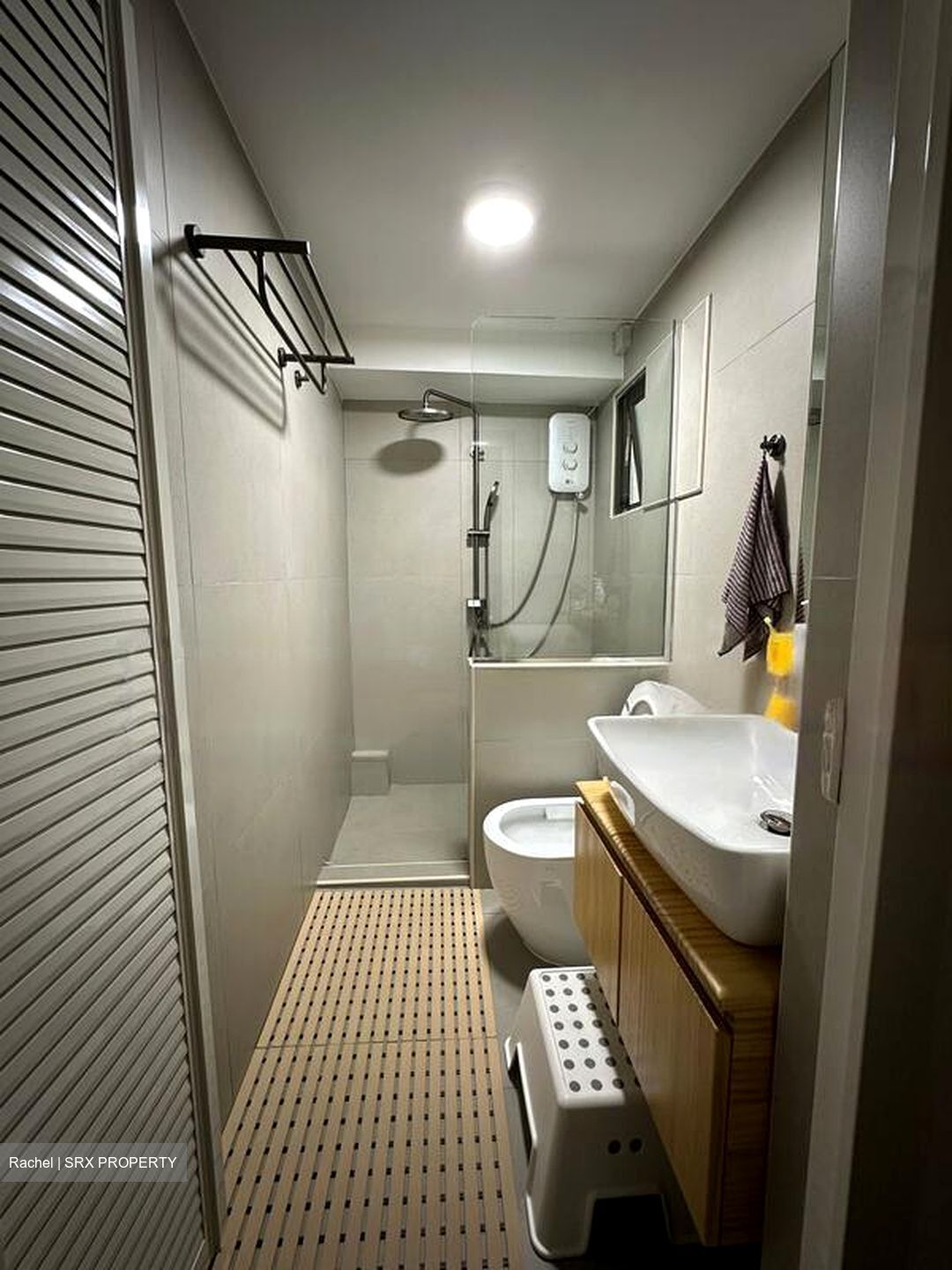 Blk 285C Toh Guan Road (Jurong East), HDB Executive #462603971